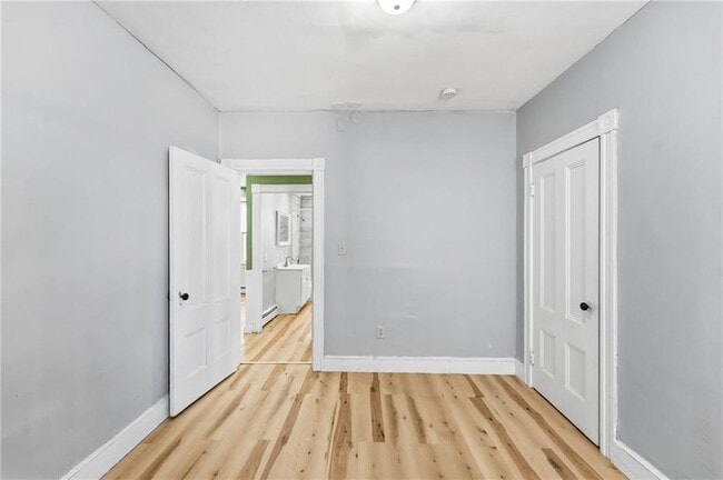 Building Photo - 18 Geneva St