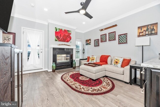 Building Photo - 521 Triggerfish Dr