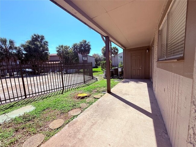 Building Photo - 6332 Newtown Cir