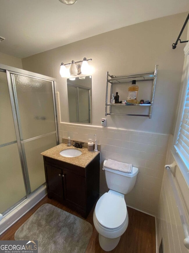 Building Photo - 1317 Dunwoody Ln NE