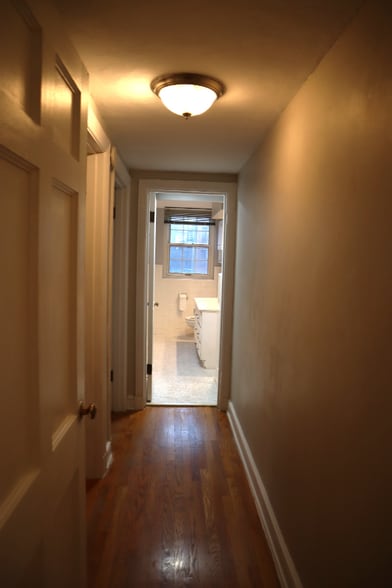 Building Photo - 7545 Wellington Way