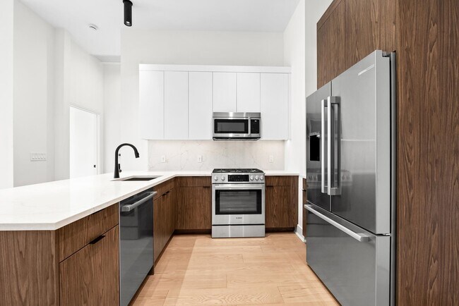 Building Photo - 38 Jackson St