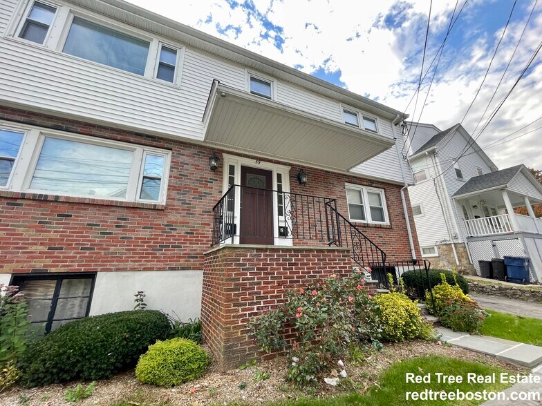 Building Photo - 59 Desoto Rd