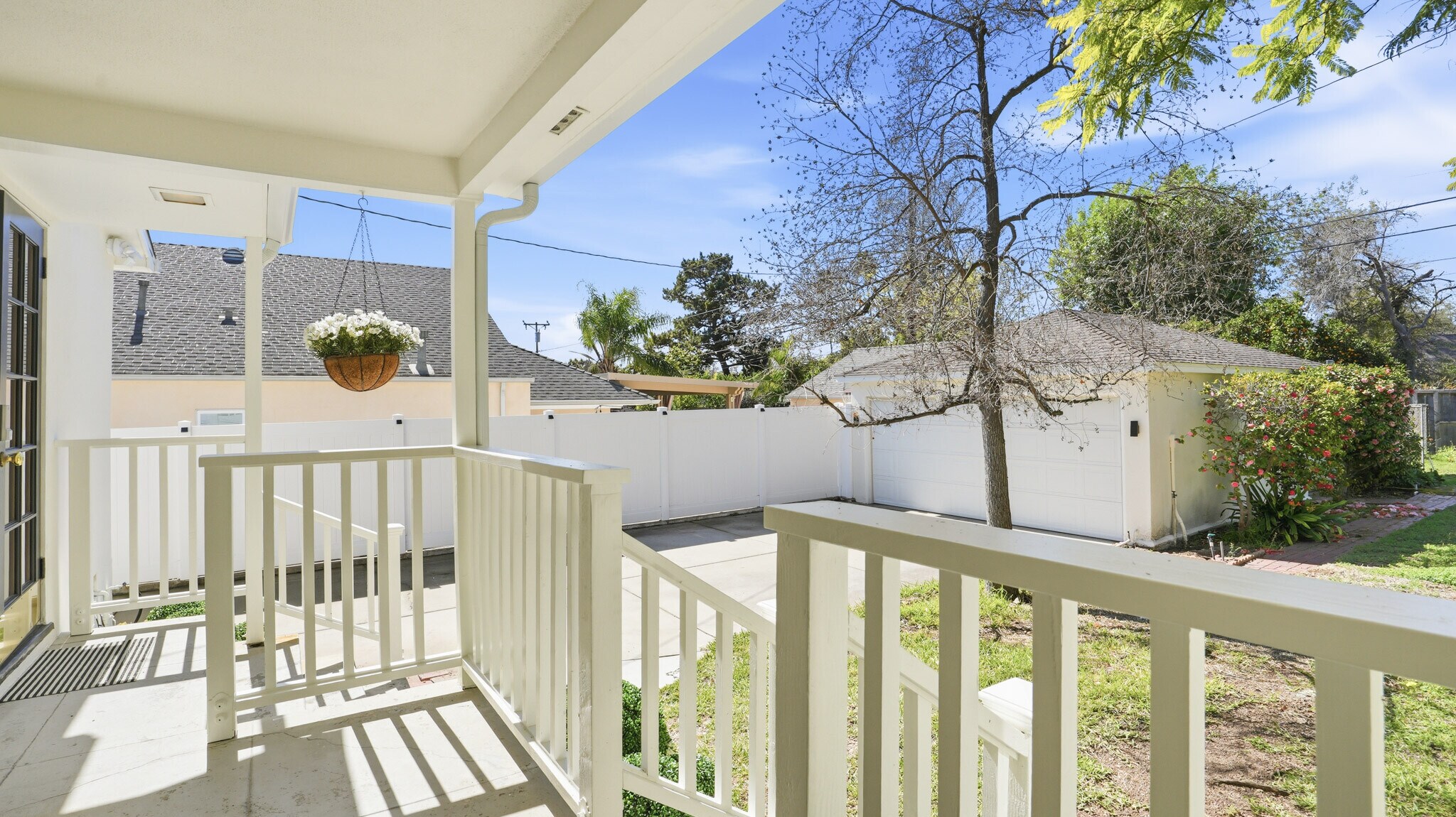 Building Photo - 1755 Craig Ave