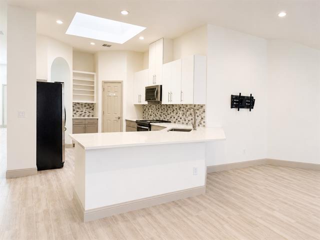 Building Photo - 809 Big Bend Dr