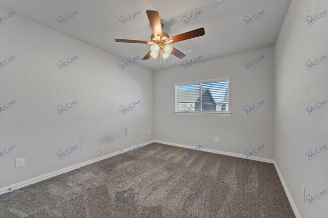 Building Photo - 3500 Cricket Dr