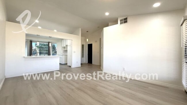 Building Photo - 6743 Banyan Ave