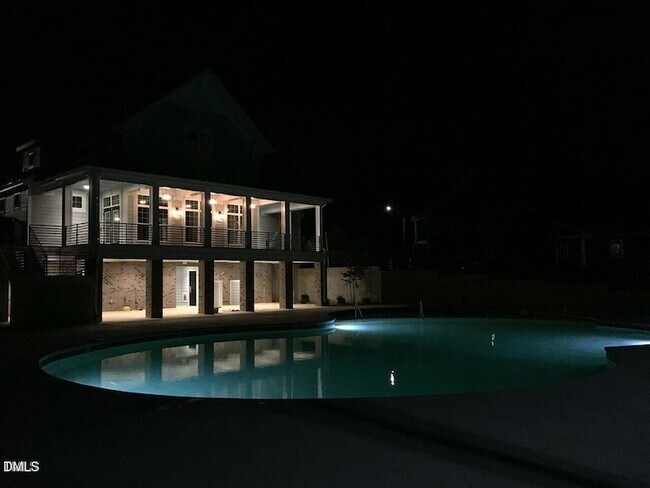 Building Photo - 229 Daisy Grove Ln