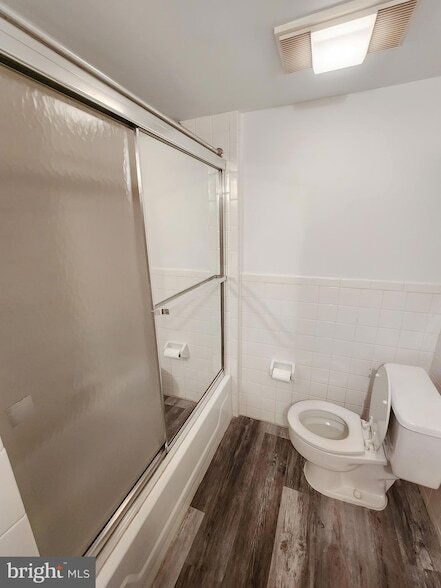 Building Photo - 1756 Park Rd NW