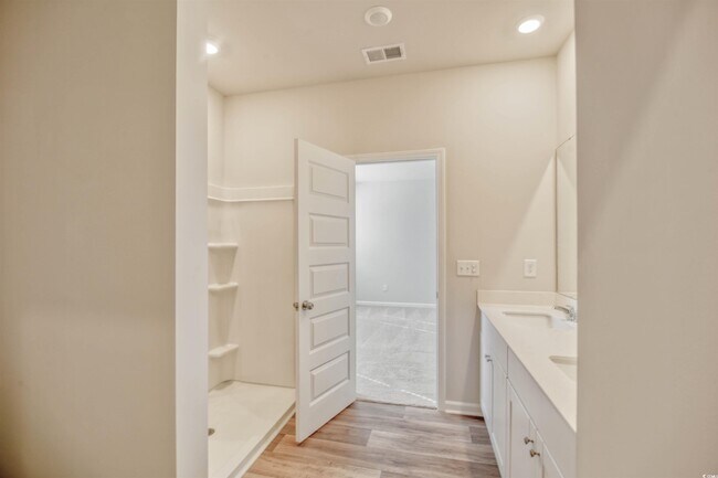 Building Photo - 736 Sturdy Root Pl