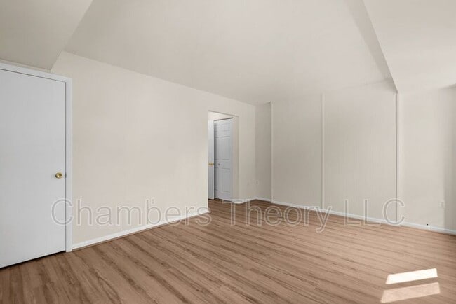 Building Photo - 4241 Columbia Pike