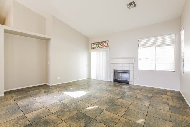 Building Photo - 6364 Gentlewood Ave