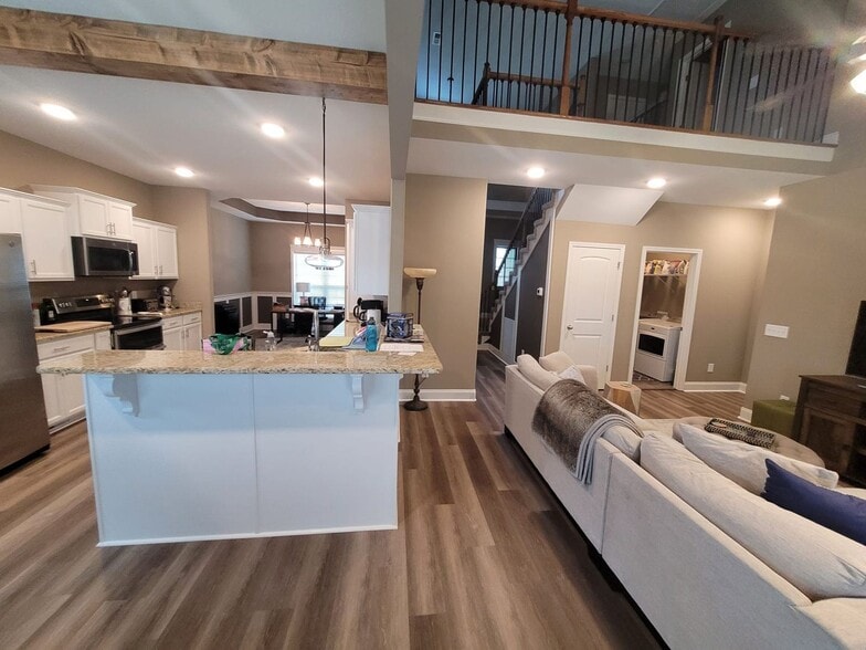 Building Photo - 249 Crusaw Dr