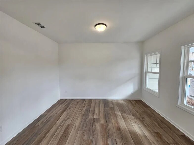 Building Photo - 48 Silverleaf Trl