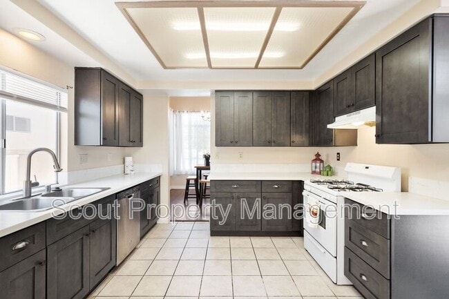 Building Photo - 40272 Mimulus Way
