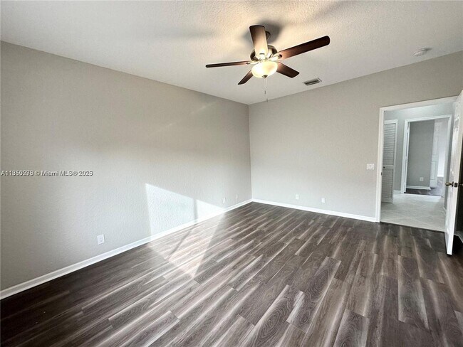 Building Photo - 7611 NW 99th Terrace