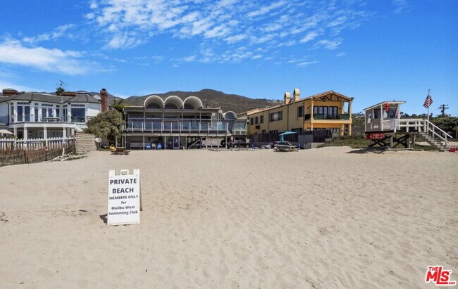 Building Photo - 6236 Trancas Canyon Rd