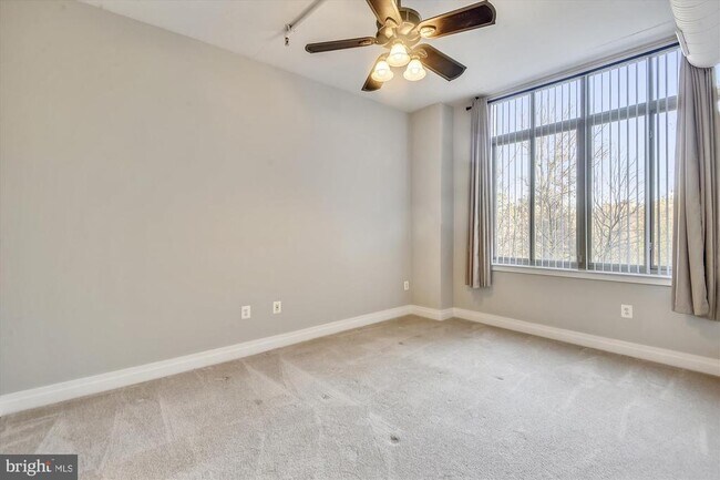 Building Photo - 4480 Market Commons Dr