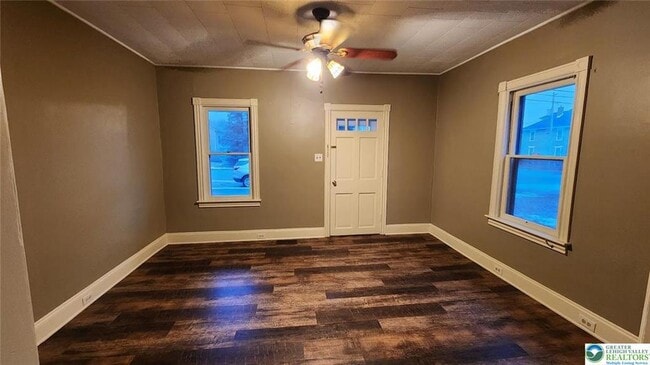 Building Photo - 262 Broad St