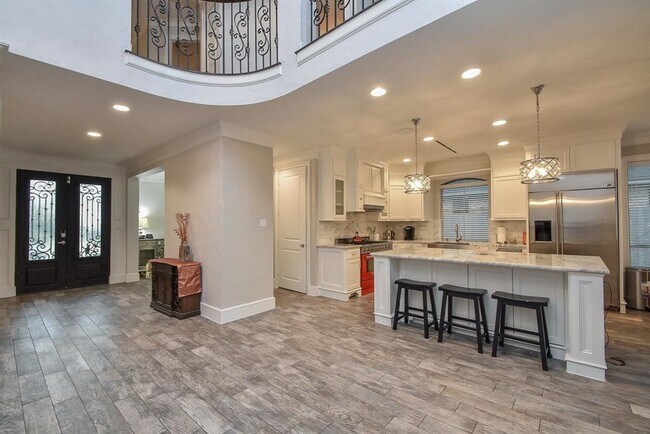 Building Photo - 4526 Lakeside Meadow Dr