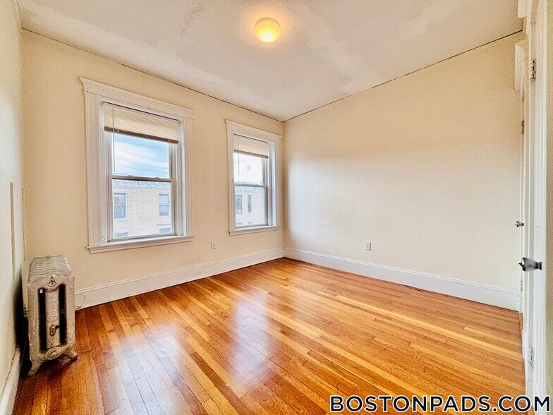 Building Photo - 41 Orkney Rd