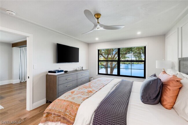 Building Photo - 3135 Riviera Dr