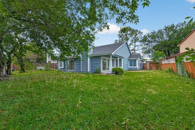 Building Photo - 12307 Gambit Dr