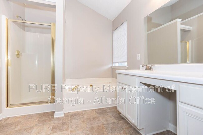 Building Photo - 4303 Brighton Way NW