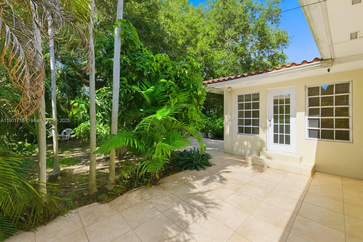 Building Photo - 3300 Segovia St