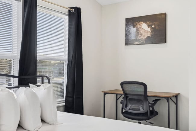 Building Photo - 518 Prospect St