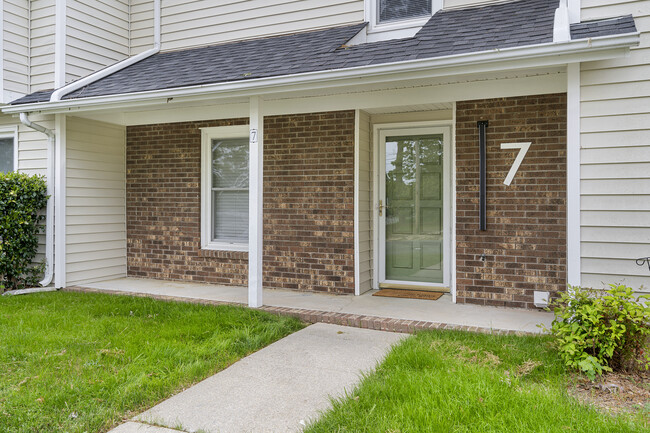 Building Photo - 2501 St Christopher Cir SW