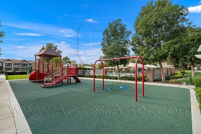 Building Photo - 8036 Englesma St
