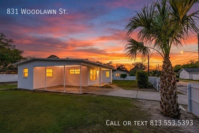 Building Photo - 831 Woodlawn St