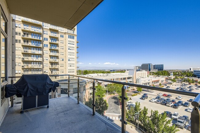 Building Photo - 7600 Landmark Way