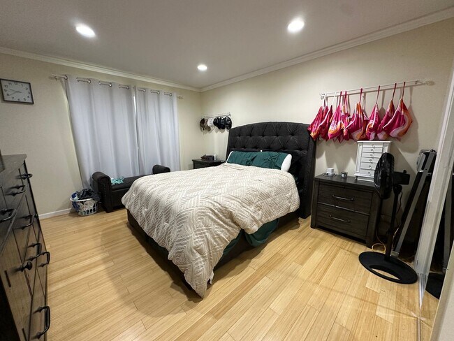 Building Photo - Bonus Room, Backyard Retreat, and More!