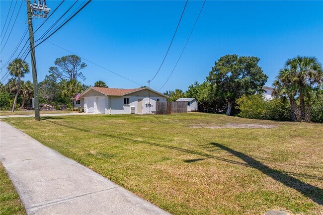 Building Photo - 5041 Bay Blvd