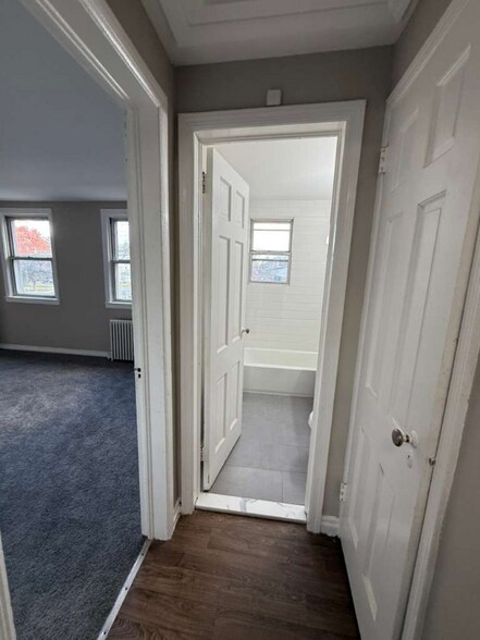 Building Photo - 61 W 49th St