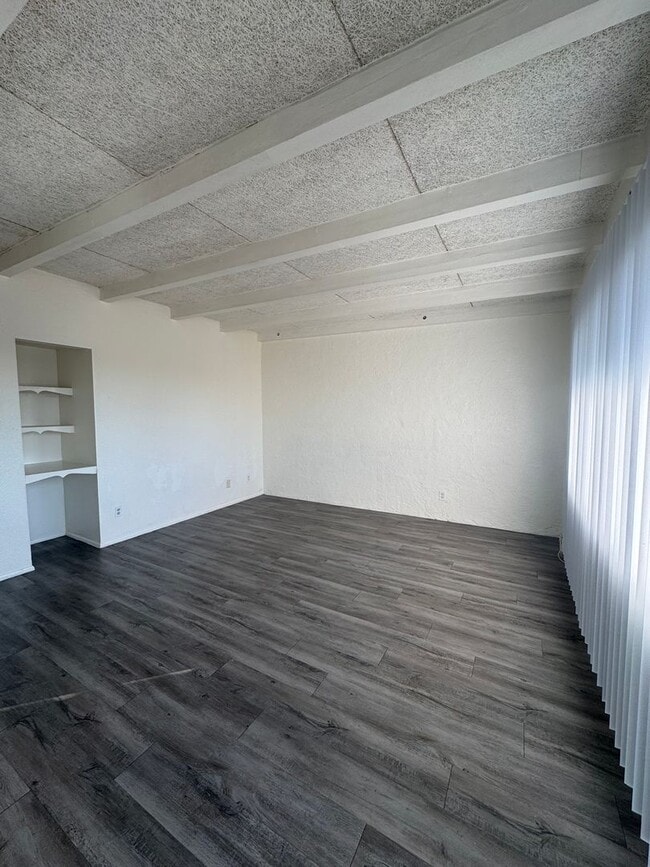Interior Photo - Villa Martel Apartments