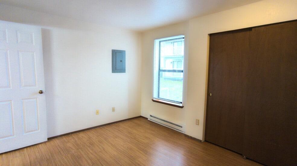 Building Photo - 2288 Douglas Rd