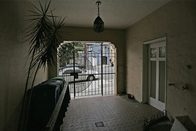 Building Photo - OPEN HOUSE: Sunday (5/4) 3:30-4:00pm Nob H...