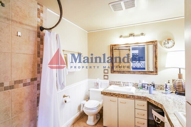 Building Photo - Tastefully Updated Home with a Beautifully...