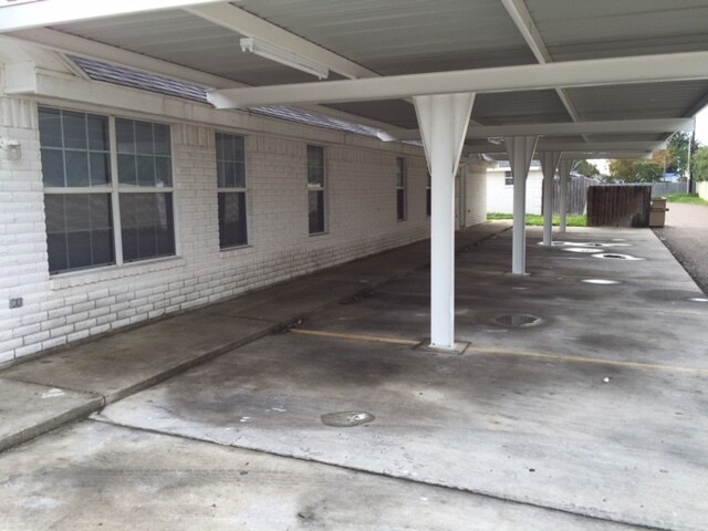 Building Photo - 2601 Cervantes Ave