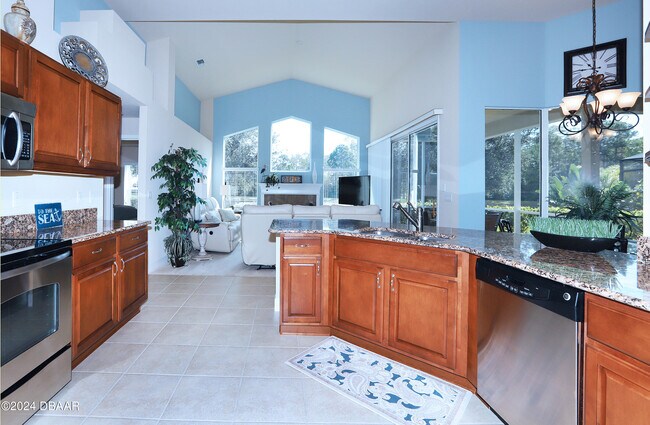 Building Photo - 1217 Harwick Ln