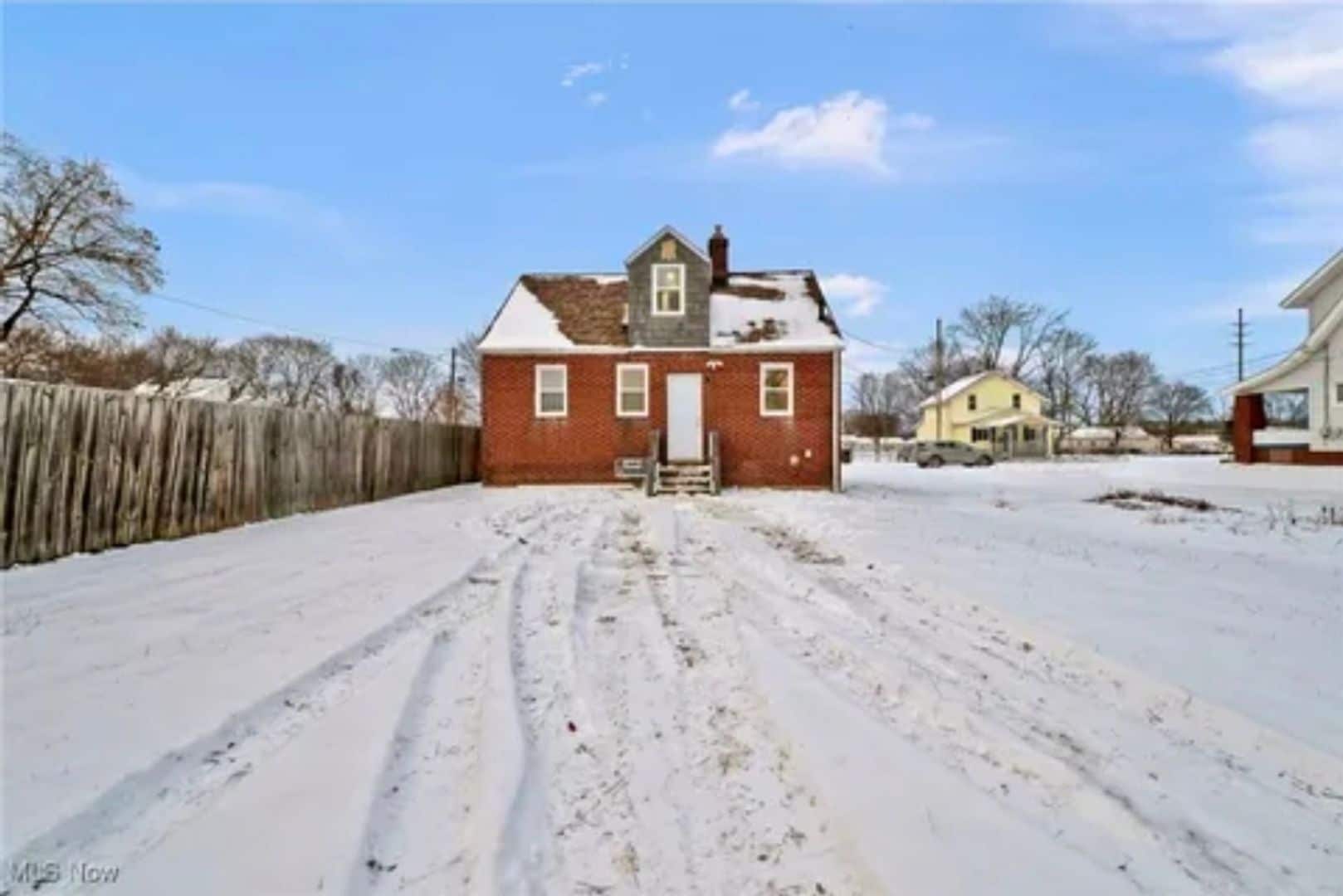 Building Photo - 1504 14th St SE