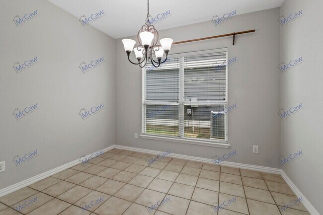 Building Photo - 9405 Waterman Dr