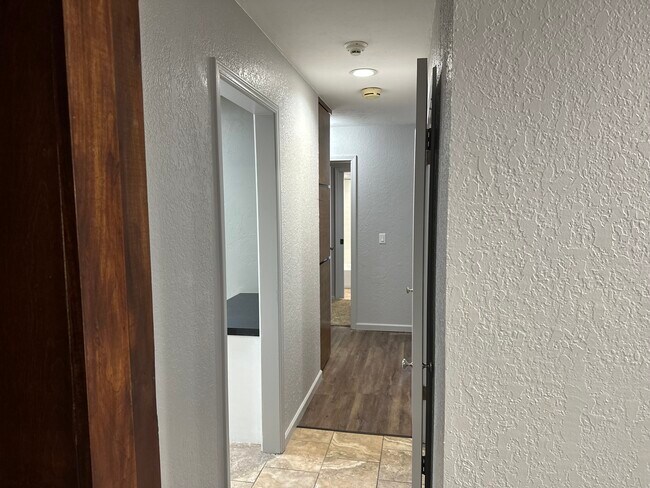 Building Photo - 10309 Harvest Moon Ave