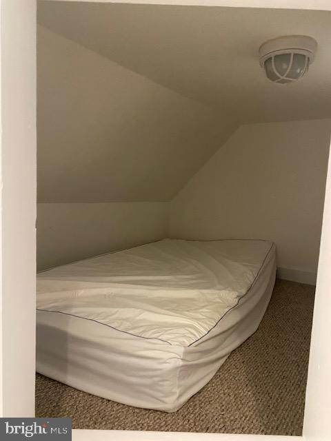 Building Photo - 1420 Riverside Dr