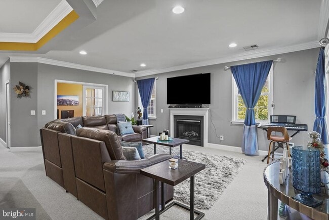 Building Photo - 13868 Greendale Dr