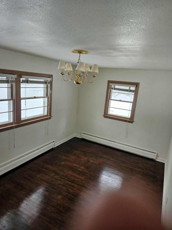 Building Photo - 503 Rosa Ave