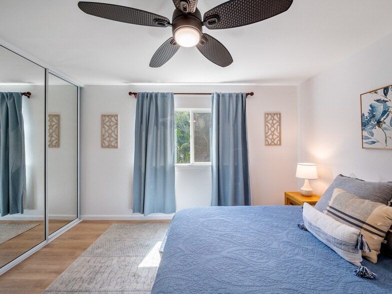 Building Photo - 1020 Kakala St